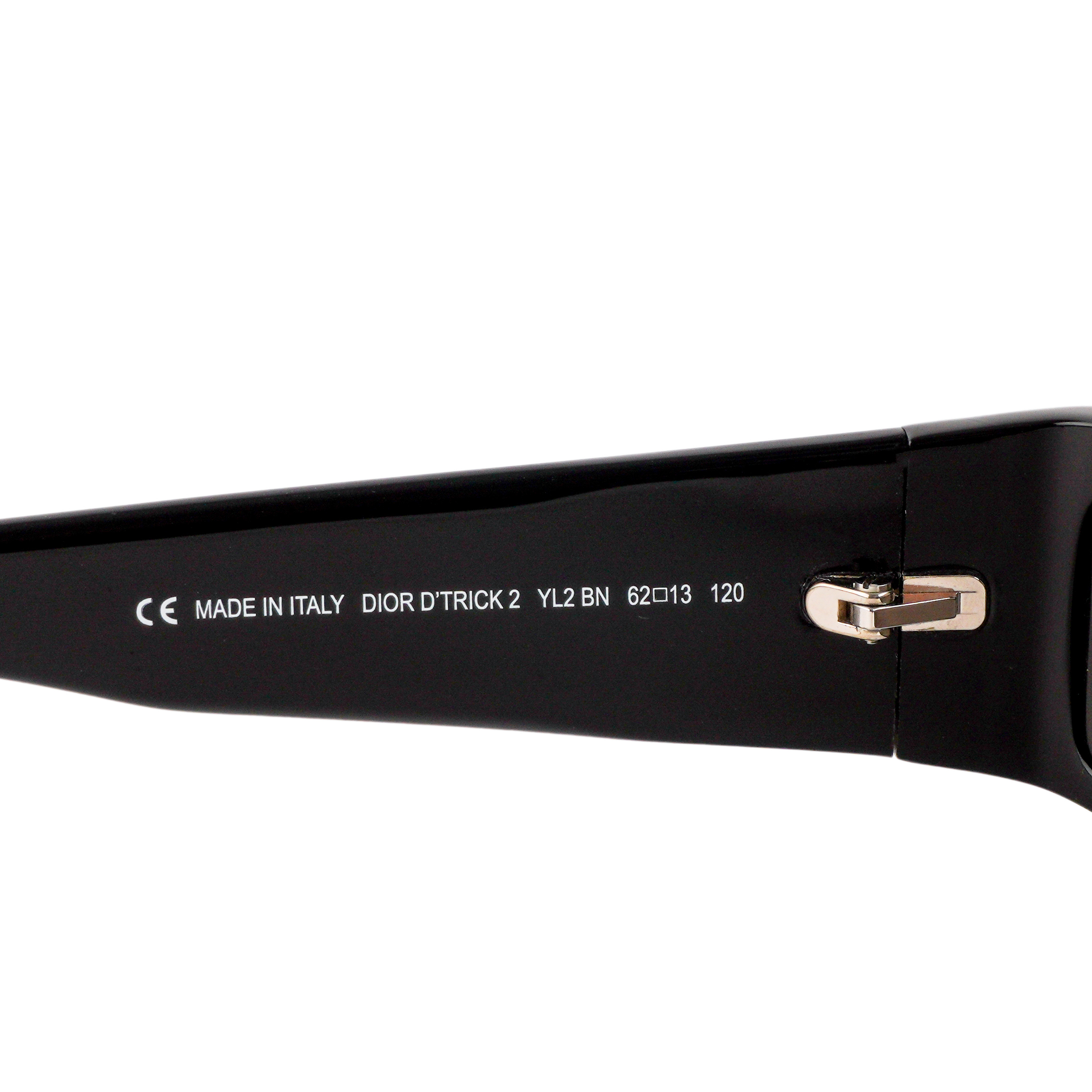 Vintage Dior D’Trick 2 Rectangular Black Logo Sunglasses — photo 5