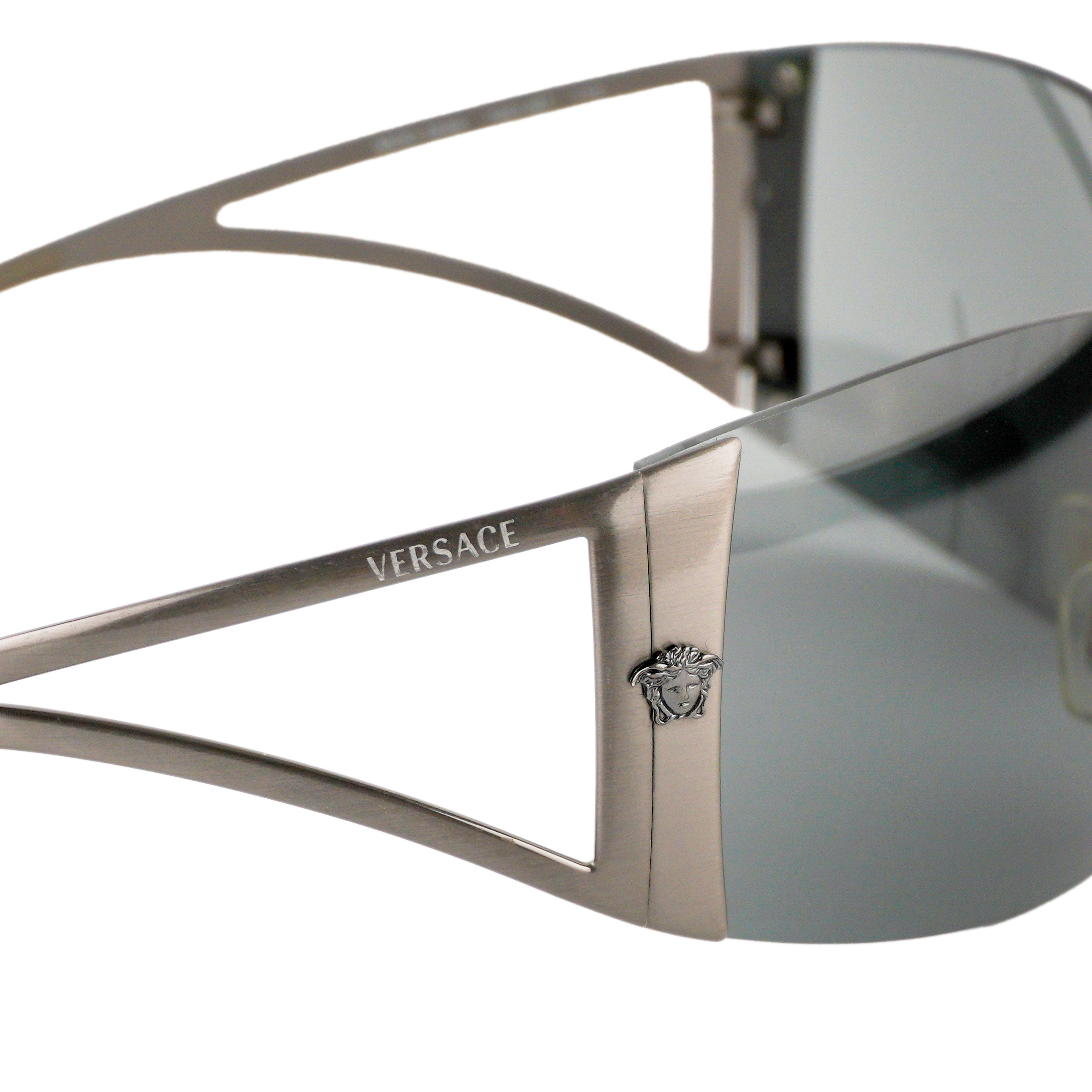 Vintage Versace Medusa Logo Gun Metal Shield Mask Sunglasses — photo 6