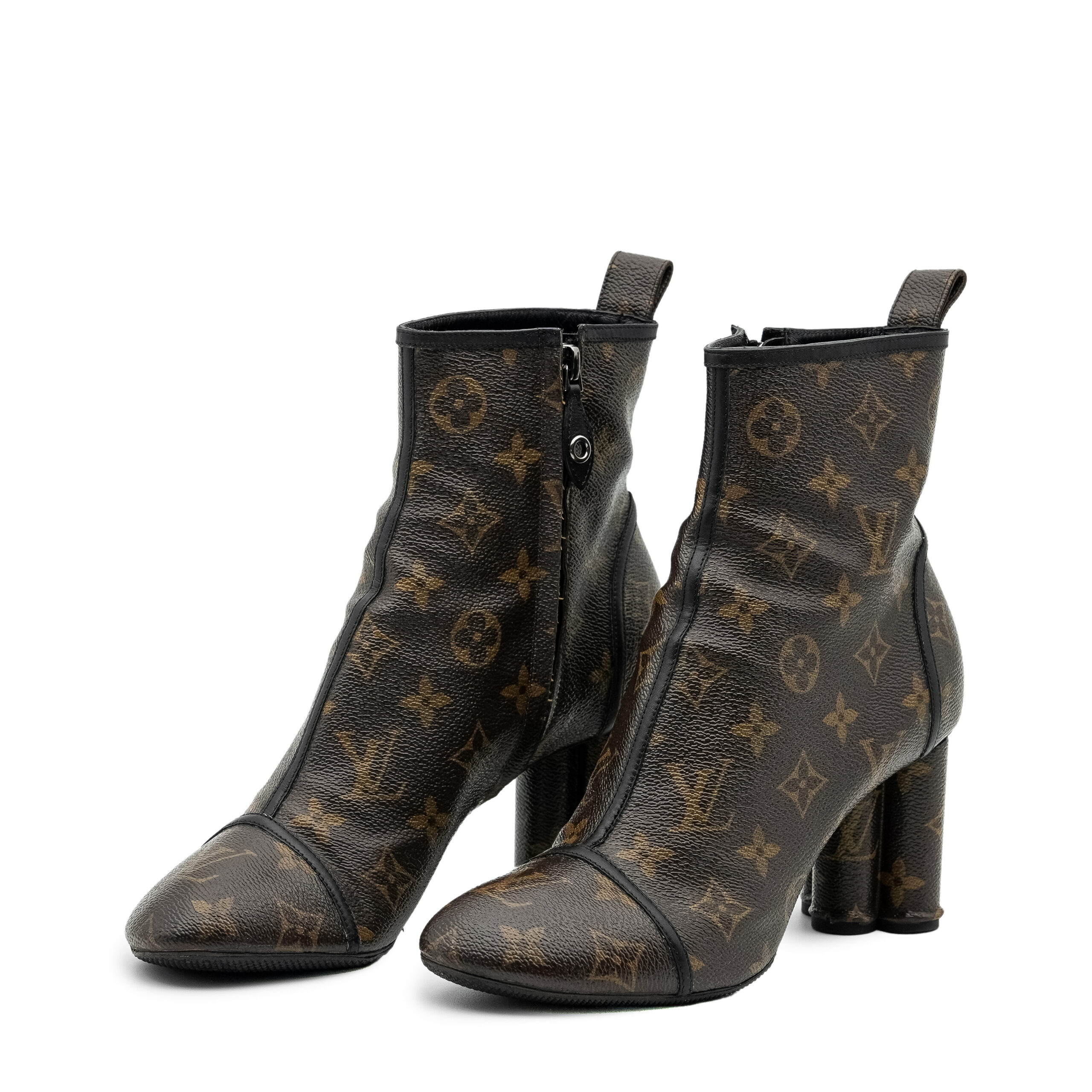 Iconic Louis Vuitton Monogram LV Patent Canvas Heels Boots
