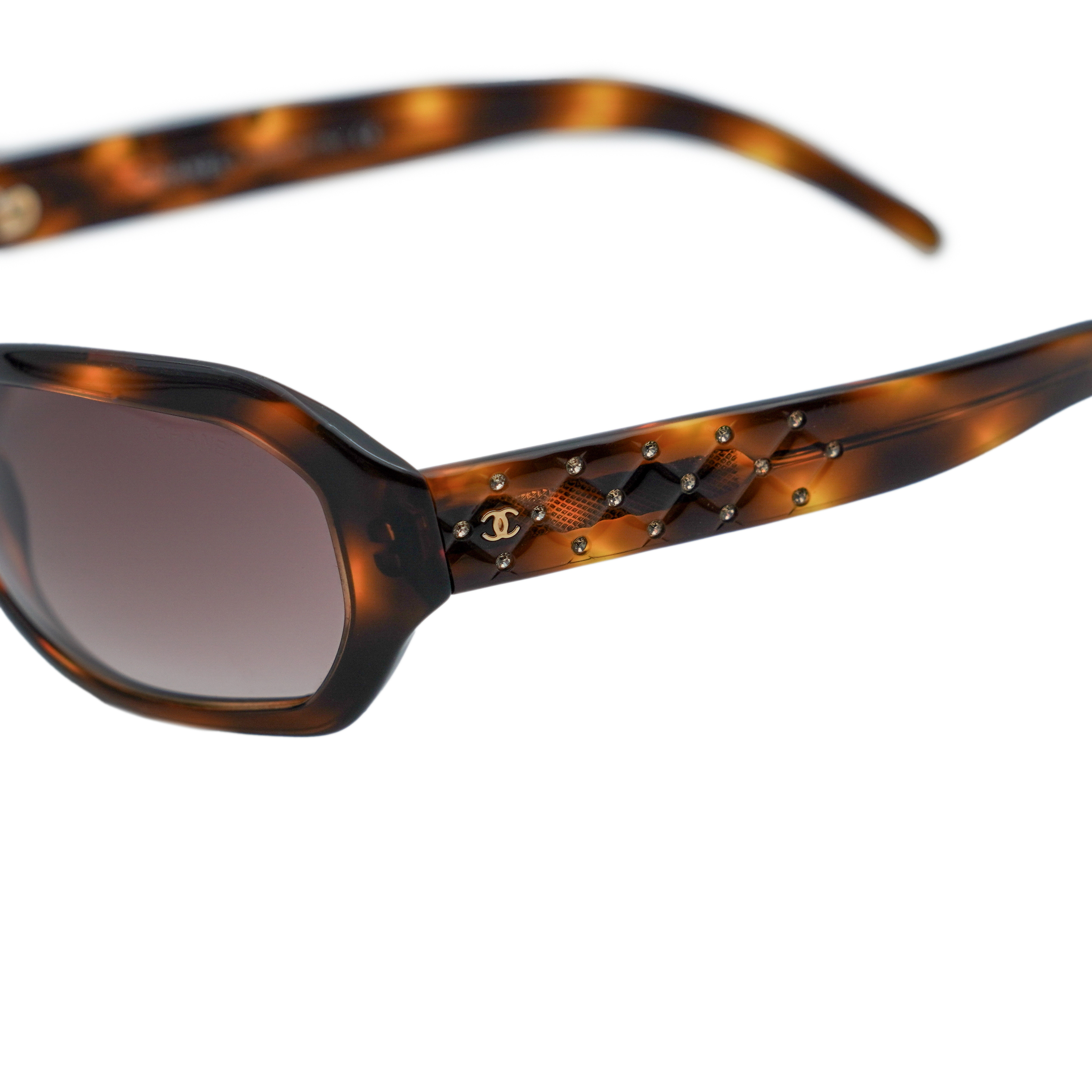 Vintage Chanel 5062 Tortoiseshell Crystal CC Logo Sunglasses — photo 5