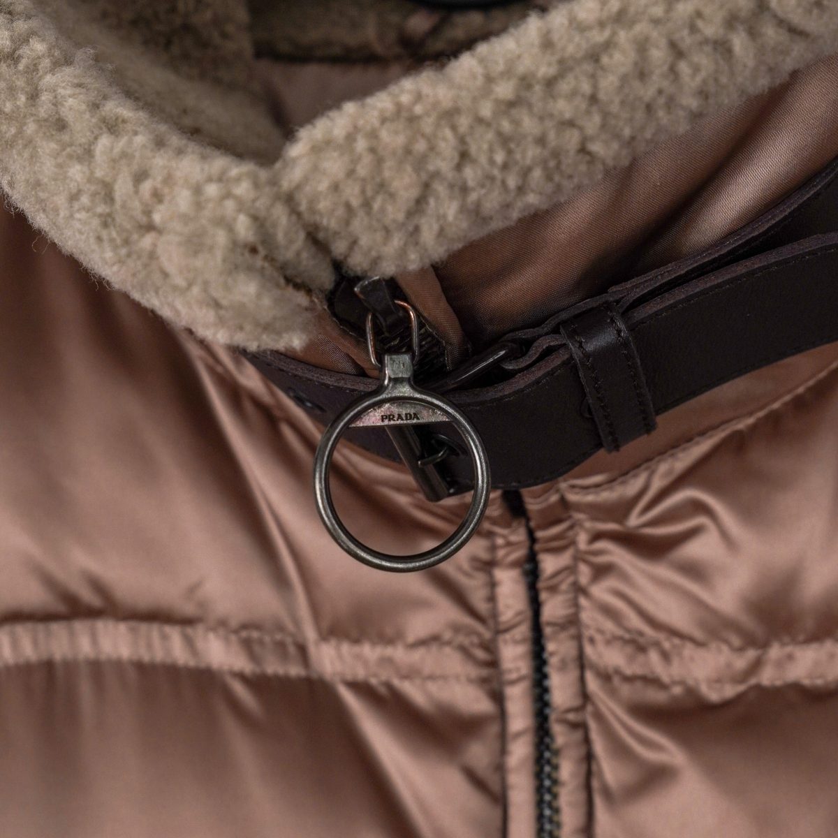 Prada Milano Brown Nylon Shearling Collar Down Vest Jacket — photo 5