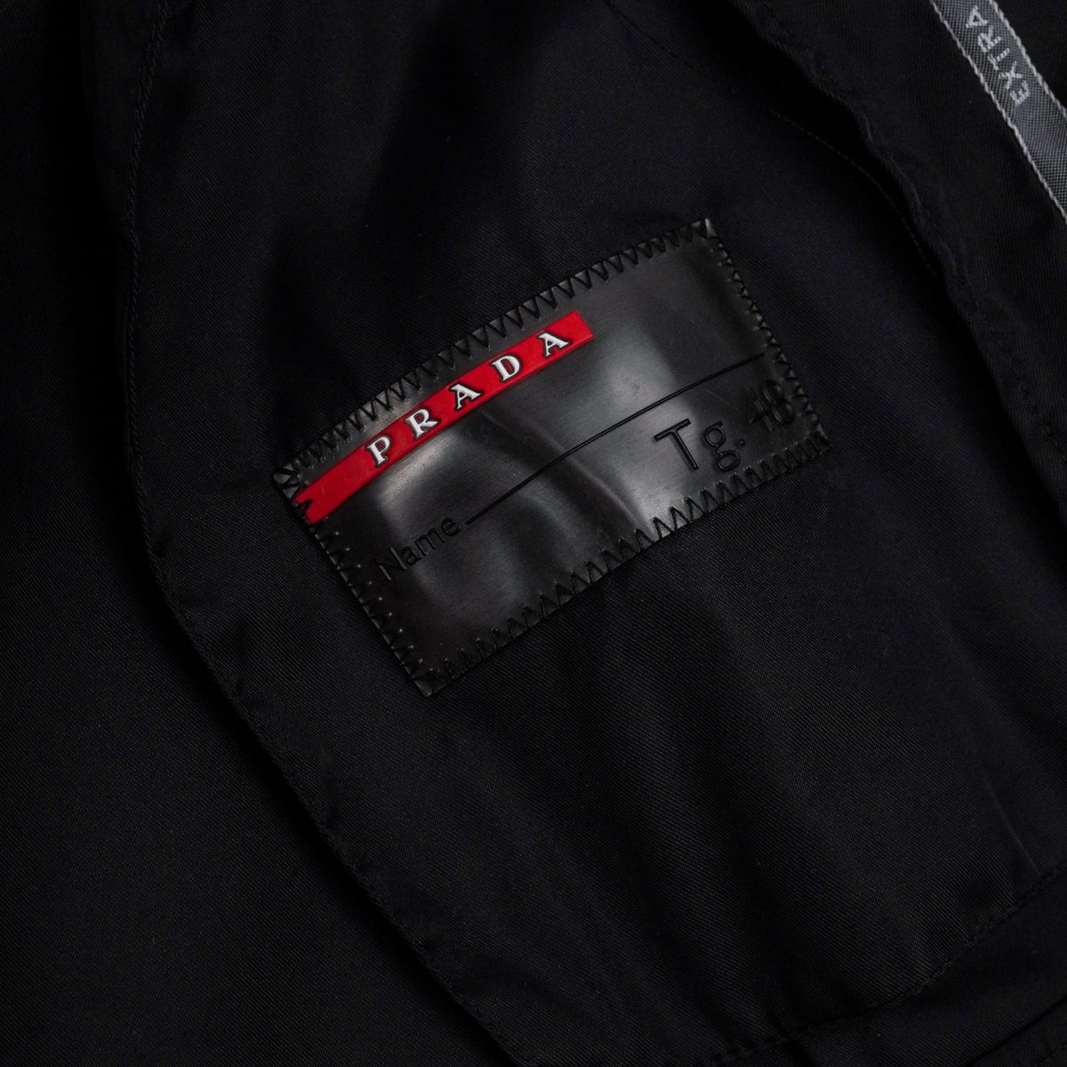 Vintage Prada AW2010 Black Nylon Lightweight Blazer Jacket — photo 9
