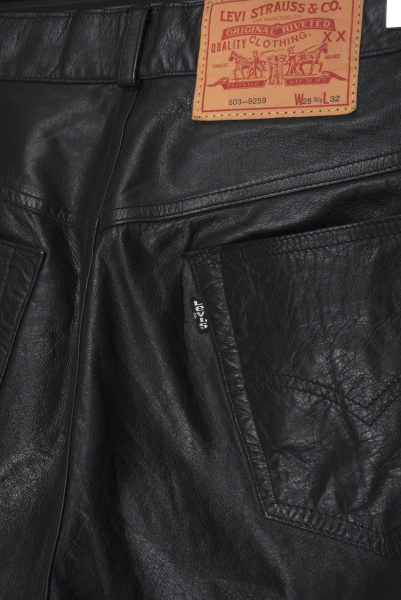 Vintage Levi’s Logo Leather Black Pants — photo 8