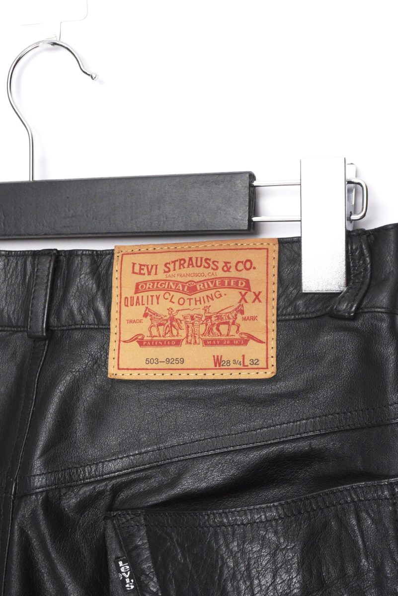 Vintage Levi’s Logo Leather Black Pants — photo 10