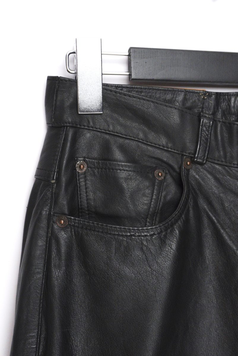 Vintage Levi’s Logo Leather Black Pants — photo 6