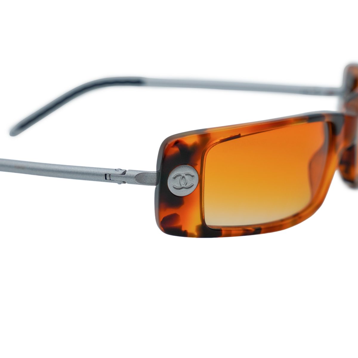 Chanel 5036 Tortoiseshell Rectangular CC Logo Y2K Sunglasses — photo 6