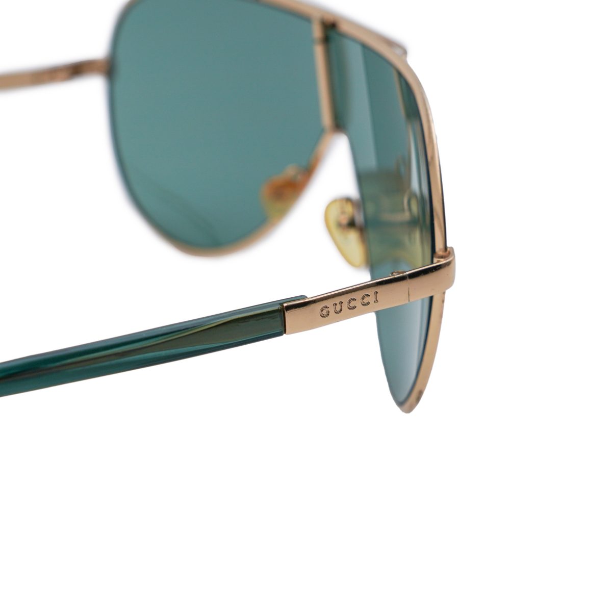Vintage Gucci GG 1650/S Gold Metal Shield Logo Sunglasses — photo 5