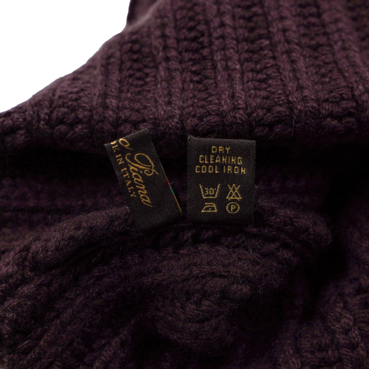 Loro Piana Rich Dark Brown Cashmere Ribbed Knit Beanie Hat — photo 6
