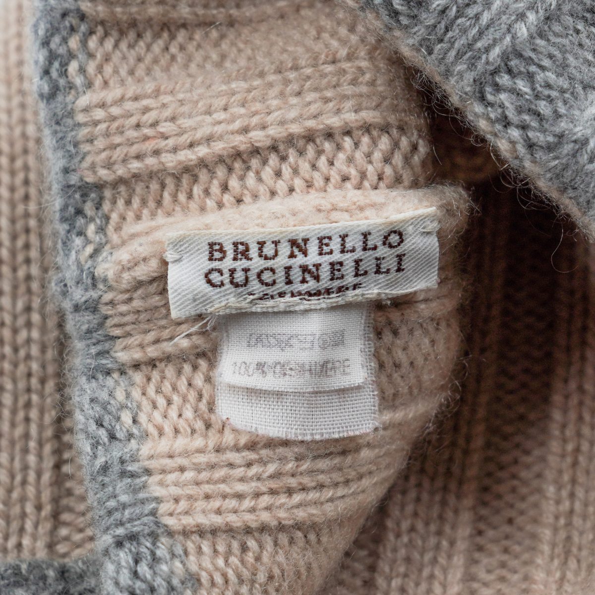 Brunello Cucinelli Beige Cashmere Ribbed Knit Beanie Hat — photo 5