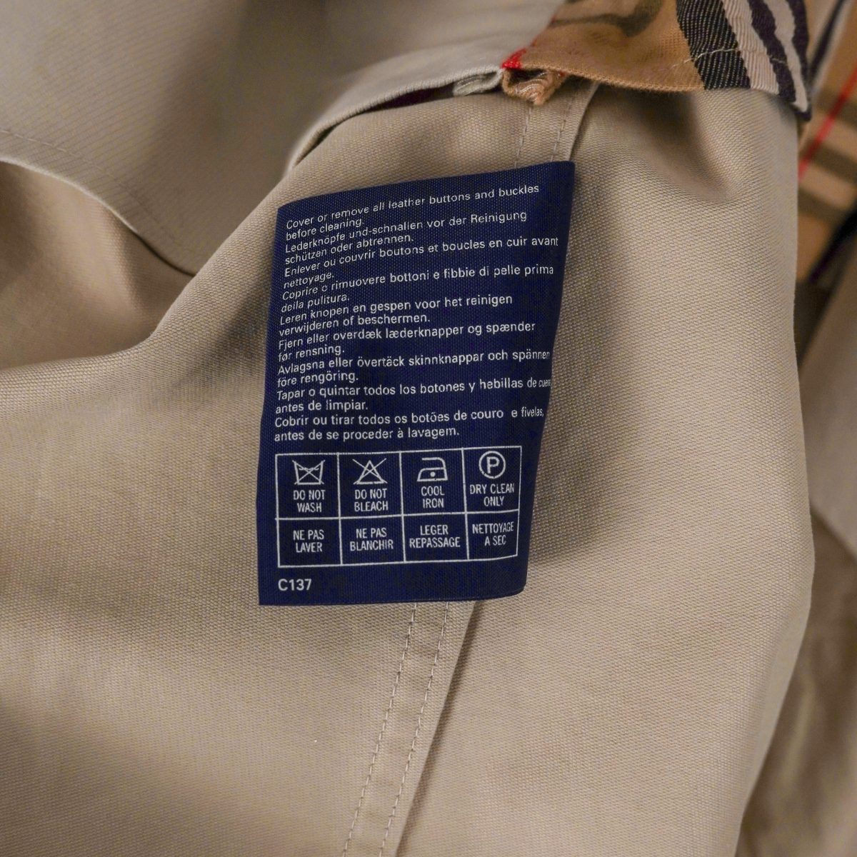 Vintage Burberrys England Beige Nova Check Logo Coat Jacket — photo 13