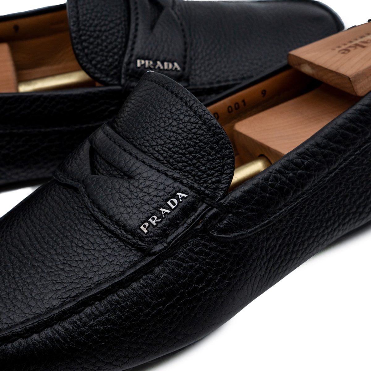 Prada Black Pebbled Leather Metal Logo Penny Loafers Shoes — photo 7