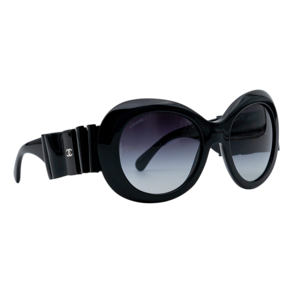 Chanel 5282 Black Round Gradient CC Logo Womens Sunglasses