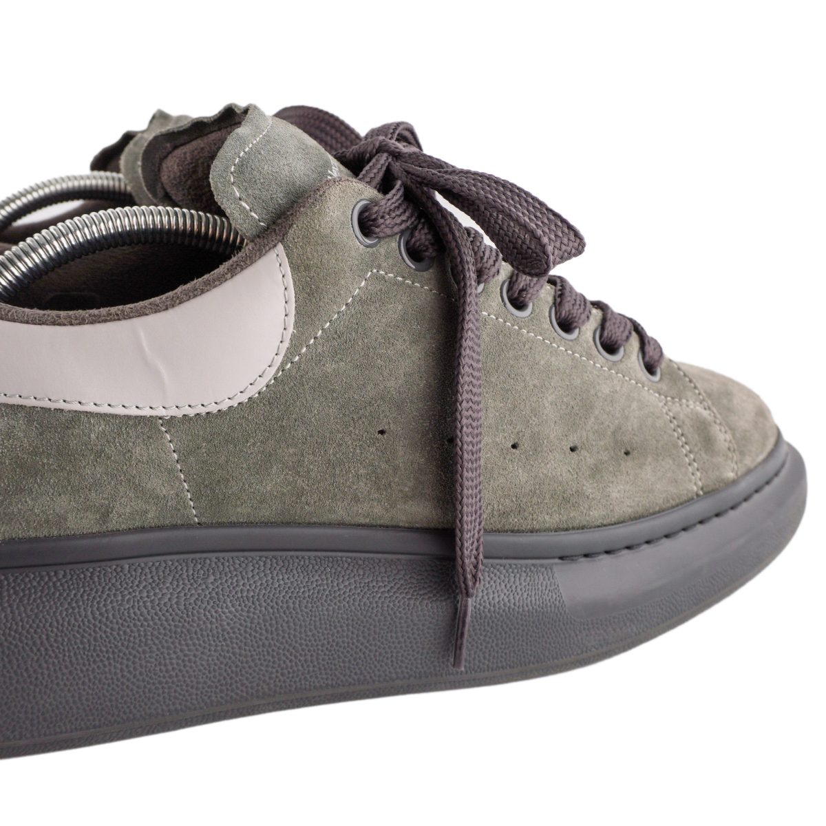 Alexander Mcqueen Grey Logo Embossed Oversized Sneakers — photo 10