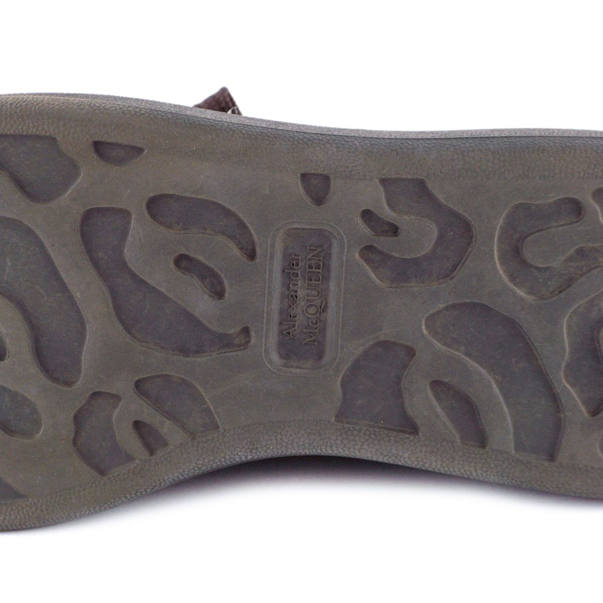 Alexander Mcqueen Grey Logo Embossed Oversized Sneakers — photo 6
