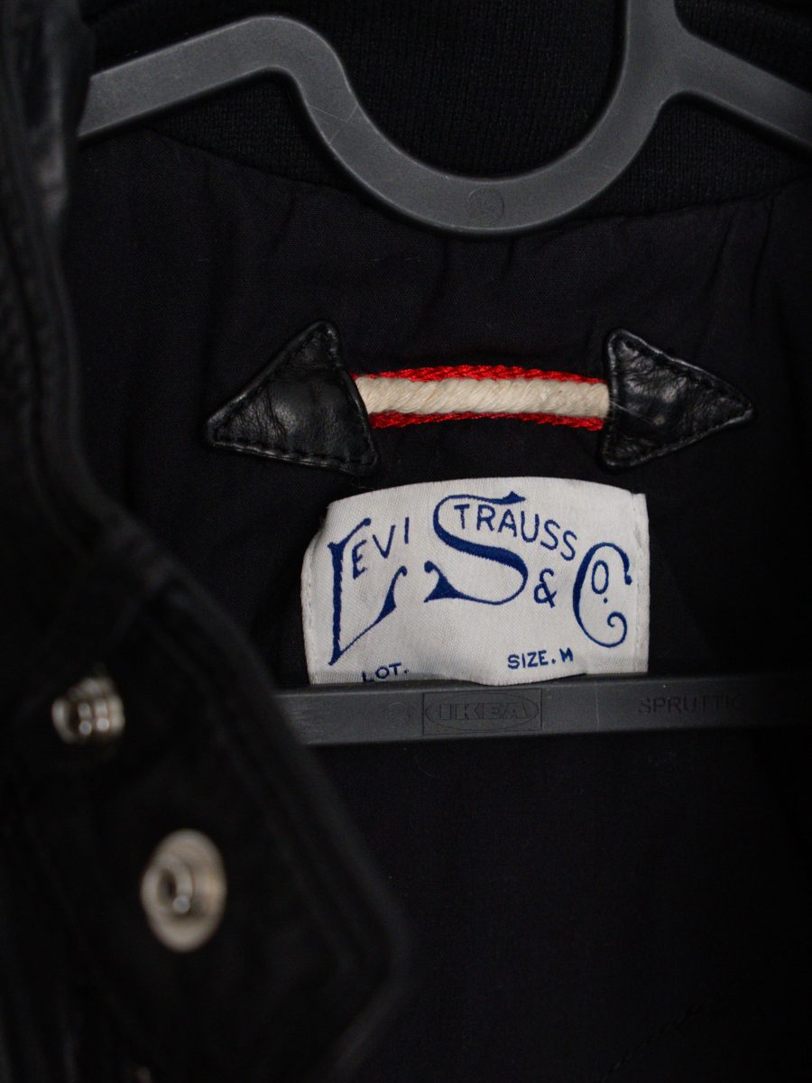 Vintage Levi's Black Leather Quilted Cafe Racer Biker Jacket — photo 9