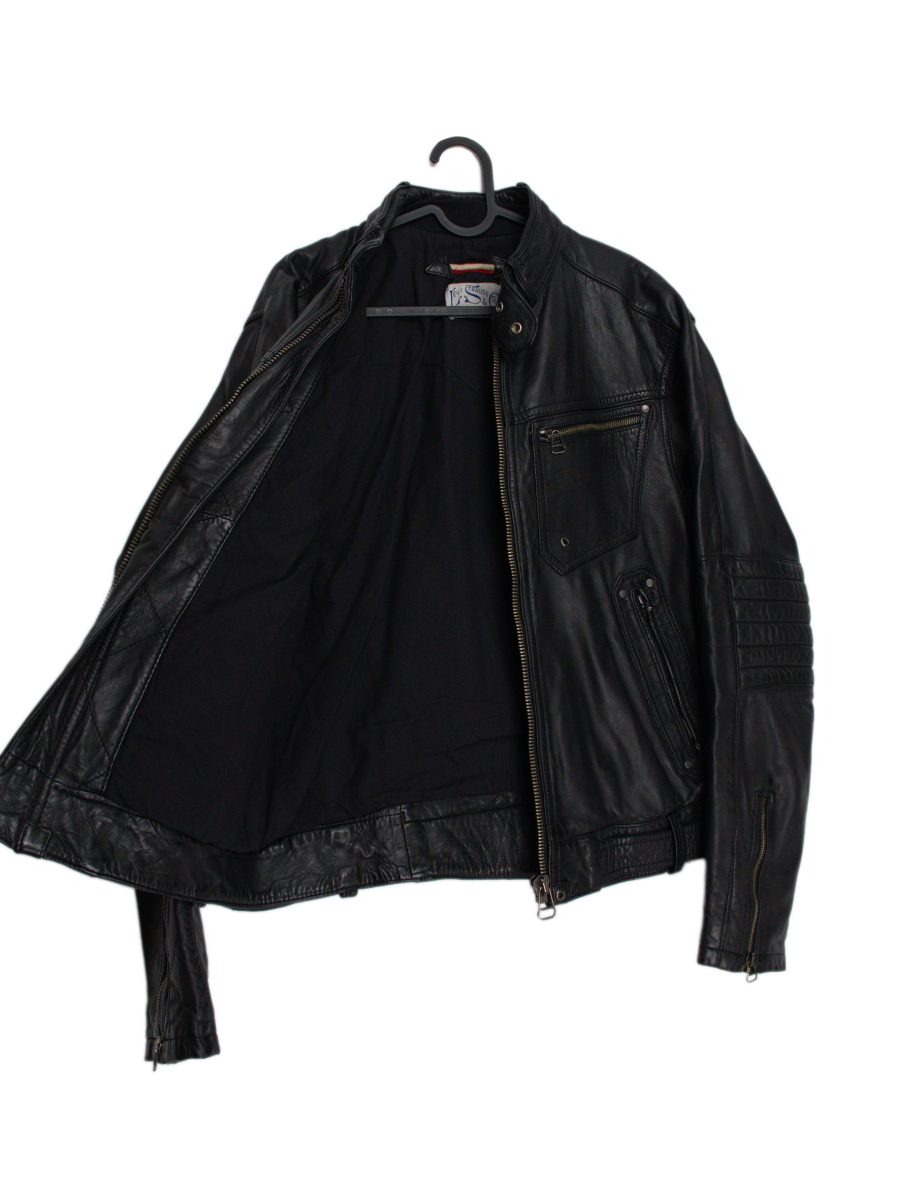 Vintage Levi's Black Leather Quilted Cafe Racer Biker Jacket — photo 10