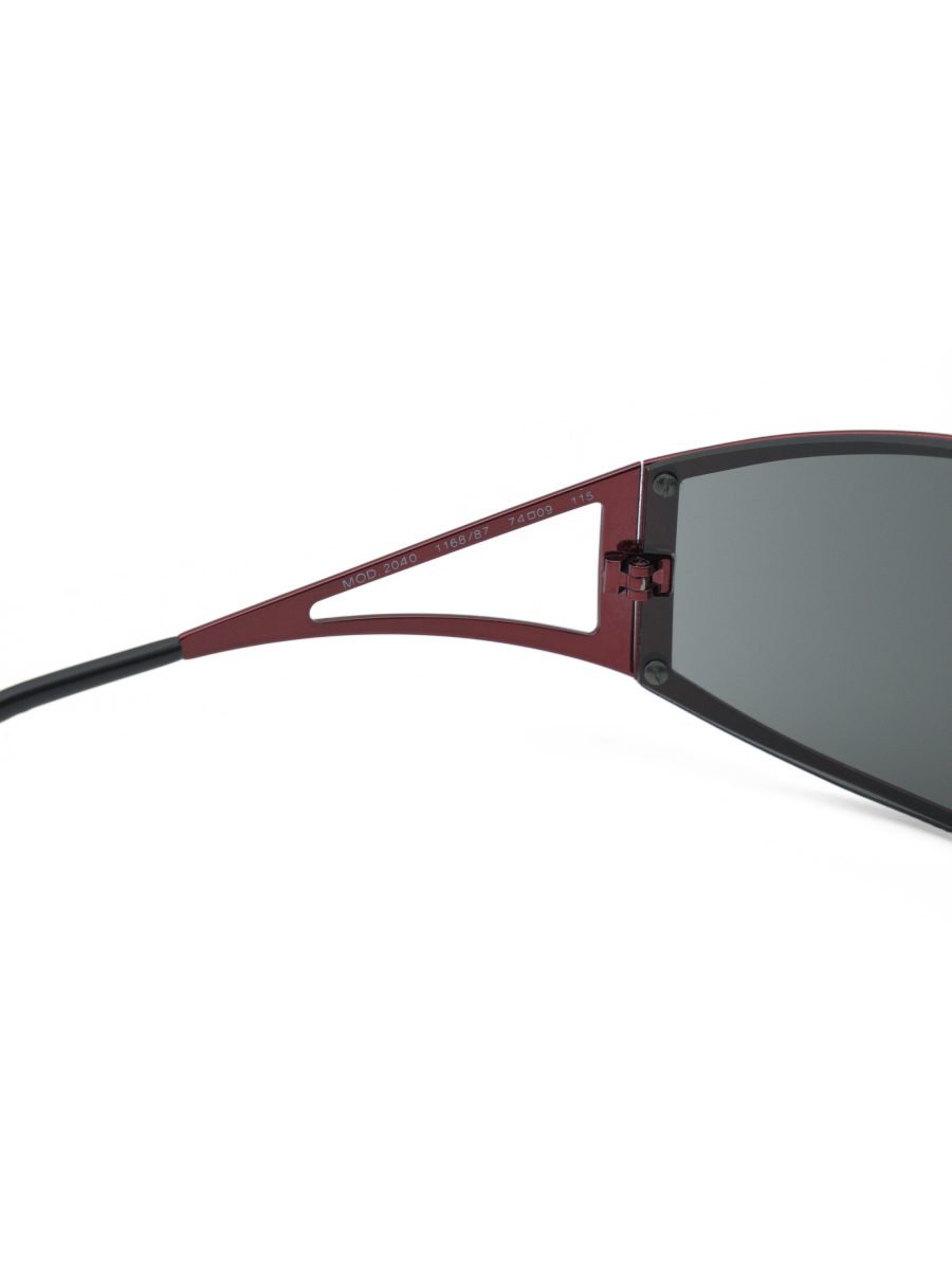 Vintage Versace MOD 2040 Burgundy Medusa Shield Sunglasses — photo 7