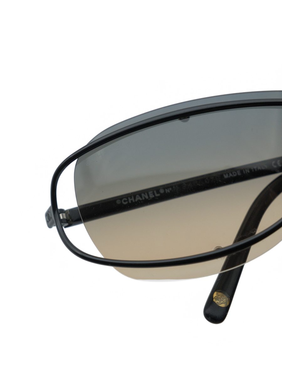 Vintage Chanel 4027 Black Gradient Rimless CC Sunglasses — photo 11