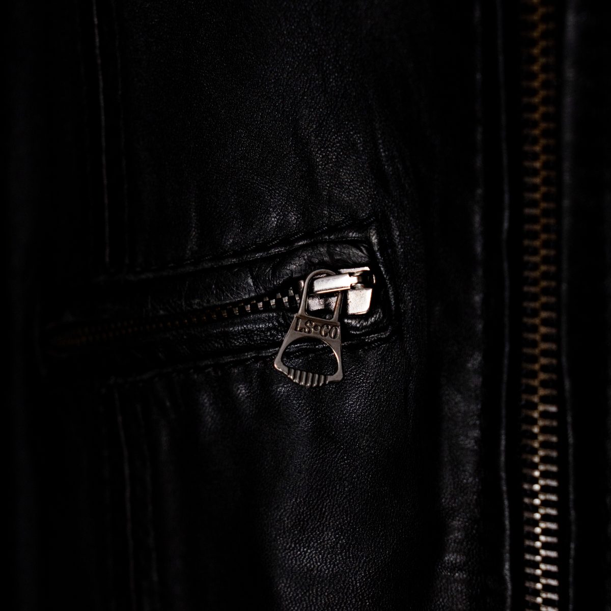Levi's Black Lamb Leather Batwing Logo Womens Bomber Jacket — photo 6