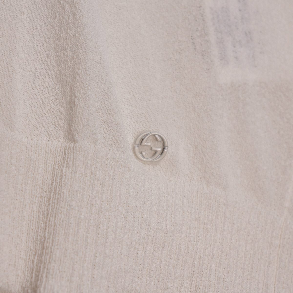Gucci Ivory Sheer Knit V-Neck GG Logo Womens Sweater Size S — photo 4