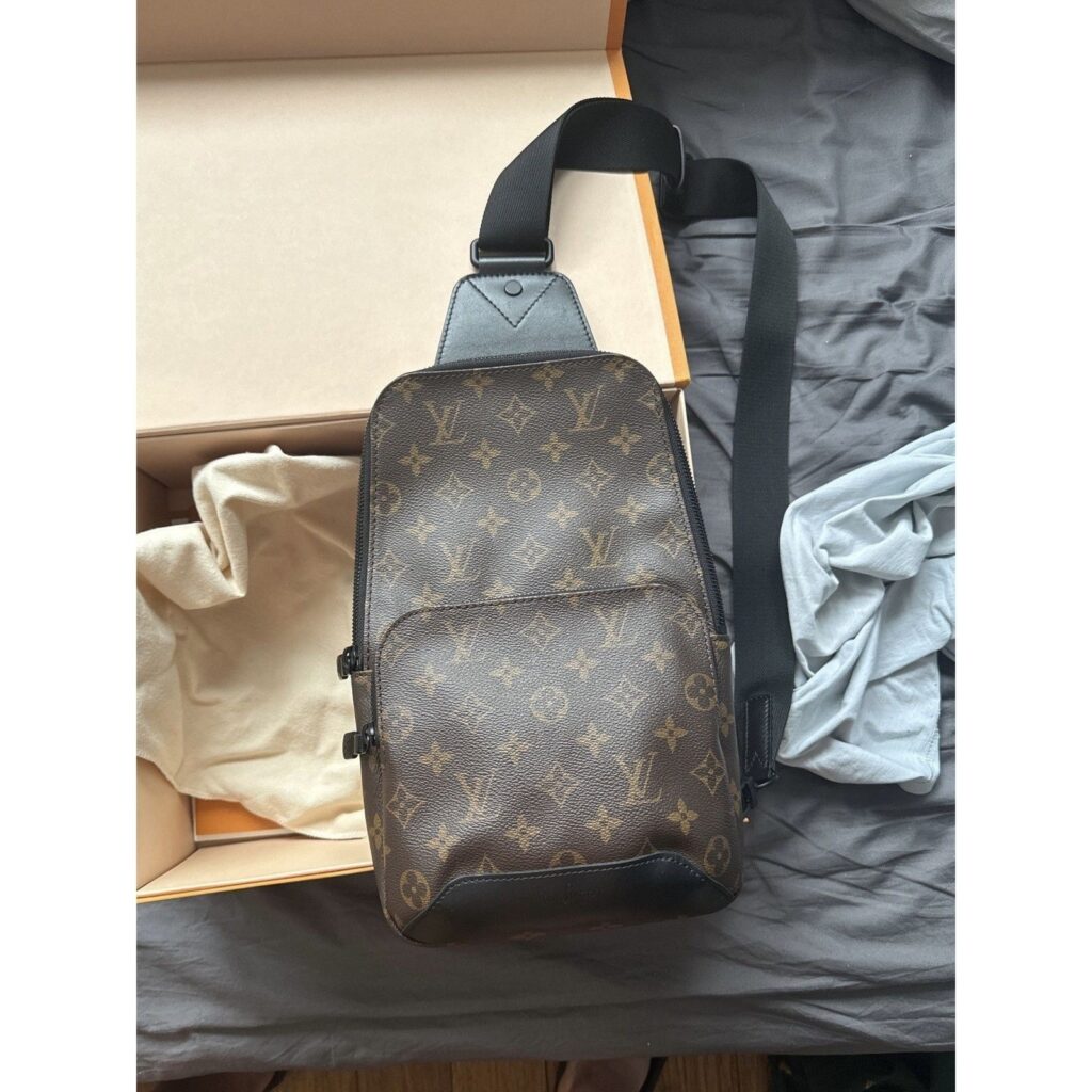 Louis Vuitton Monogram Canvas Leather Brown Avenue Sling Bag — photo 8