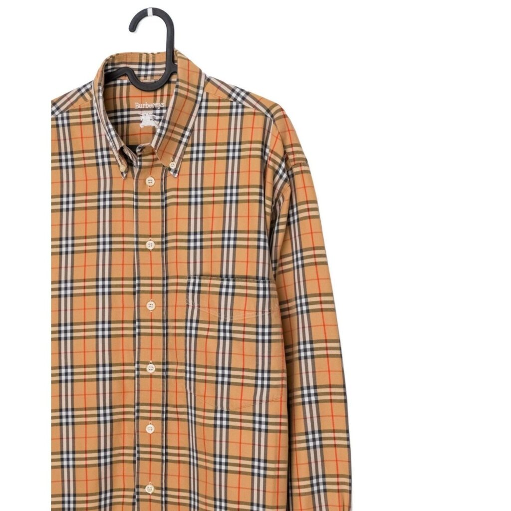 Vintage 90’s Burberrys Classic Check Monogram Pattern Shirt — photo 4