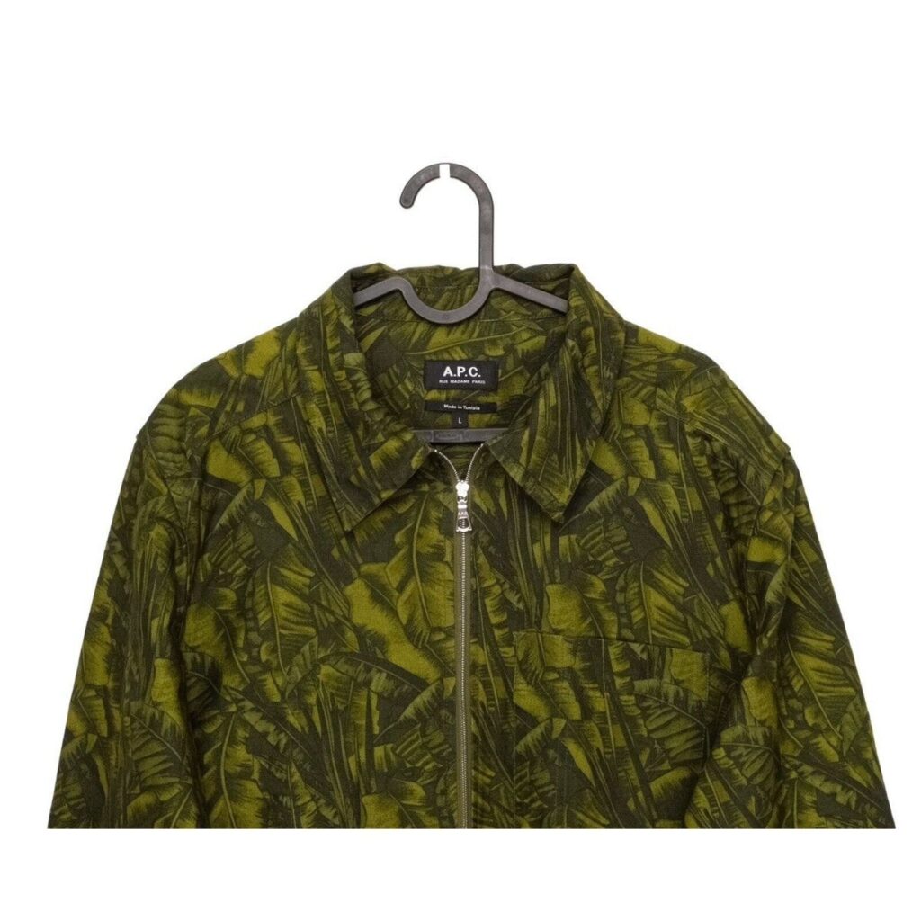 A.P.C. Harry Camouflage Print Green Ripstop Zip Jacket — photo 2